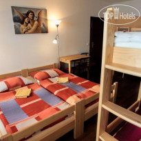 Singer Pub Hostel