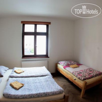 Singer Pub Hostel