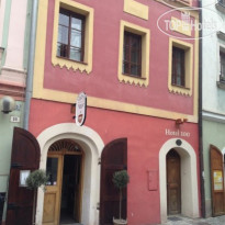 100 Hotel  