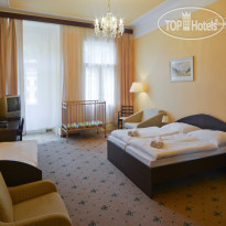 EA Hotel Esplanade I