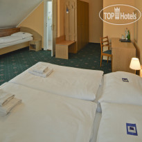EA Hotel Esplanade I