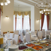 Hotel Bristol