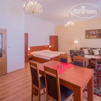 Paderewski Apartments