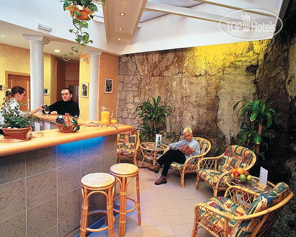 New photos from tourists Jean de Carro 4*