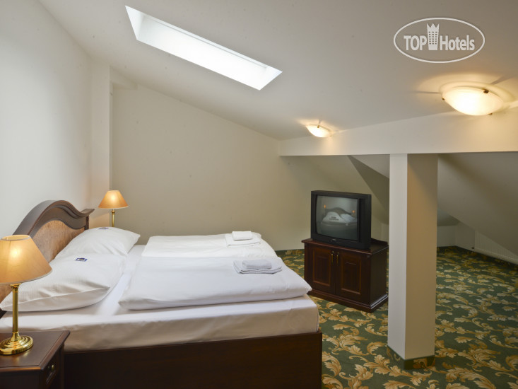 New photos from tourists EA Hotel Elefant 3*