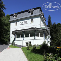 Forest Park Hotel 