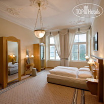 Boutique Hotel Three Lilies