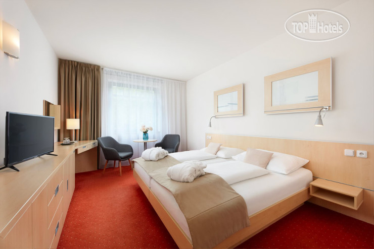 Hotel photo Orfeus 3*