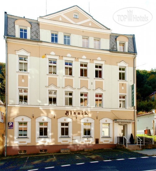 Hotel photo Blanik 3*