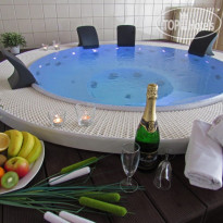 Harmonie Hotel