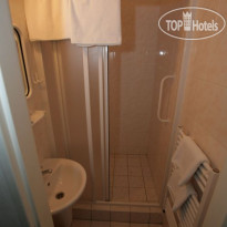 Adamantino Hotel