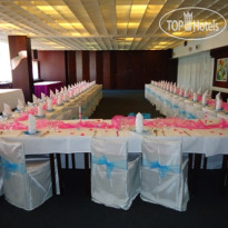 Adamantino Hotel