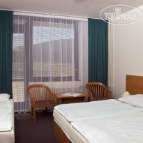 Adamantino Hotel