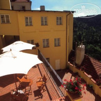 Domus Henrici Boutique Hotel