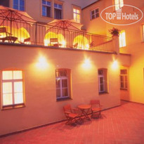 Domus Henrici Boutique Hotel