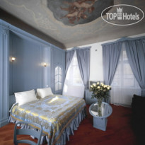 The Iron Gate Hotel & Suites