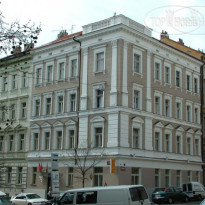 Machova