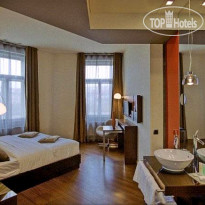 987 Design Prague Hotel