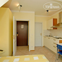 V Tunich Residence