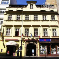 U Dvou Zlatych Klicu (Two Golden Keys)