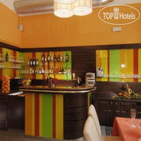 EA Hotel Manes