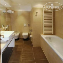 EA Hotel Manes