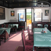 Alexander Hotel