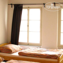 Ritchie’s Hostel & Hotel