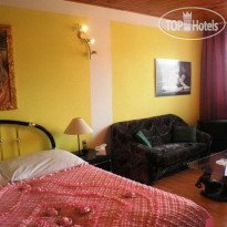 Villa Mansland Gay Hotel