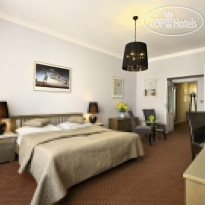 Salvator Hotel