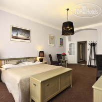 Salvator Hotel