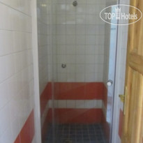 Monty Hostel