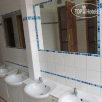 Monty Hostel
