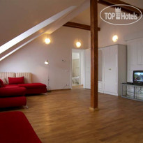 Apart-Karee Residence 
