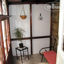 Husova Apartment House