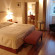 Golden Wheel Hotel 