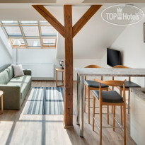 Louren Apartments Двухуровневые апартаменты с од
