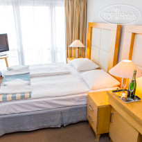 Prague Season Hotel