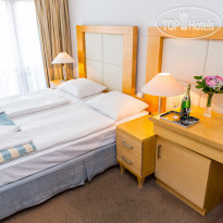 Prague Season Hotel