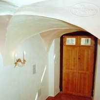 The Golden horse house