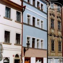 The Golden horse house