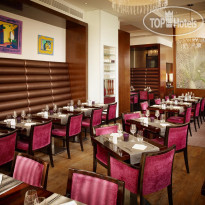 Hotel Kings Court Brasserie mEating Point