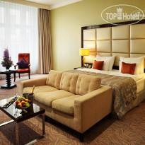 Hotel Kings Court Junior Suite