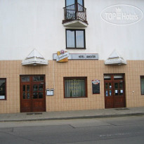 Janousek 