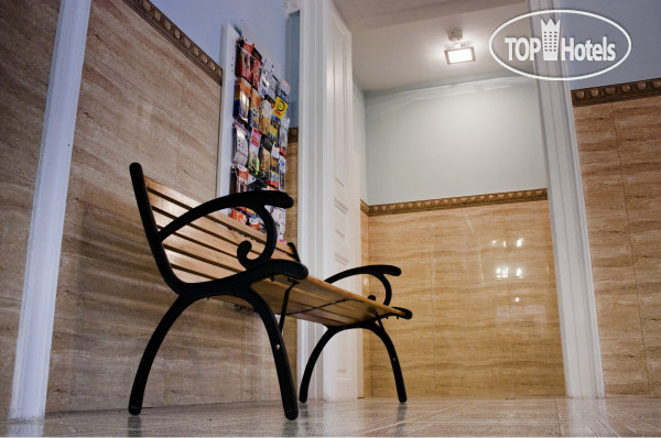 Hotel photo Royal Court Apartments Legerova 3*