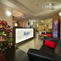 Ea Hotel Julis