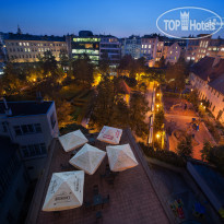 Ea Hotel Julis