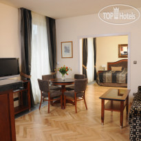 Elysee Apartments