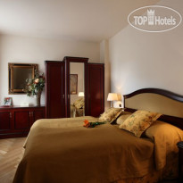 Elysee Apartments