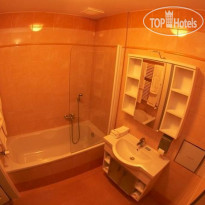 DownTown Suites 